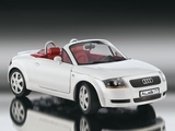 8487  Audi TT Roadster